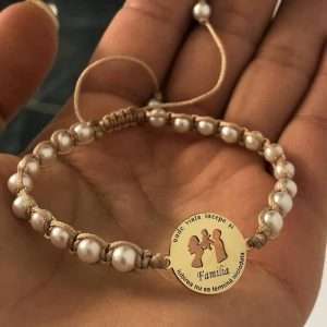 Brățara bănuț 15 mm ( scobitura familia , unde viața începe )  Perle 4 mm crem și împletitura